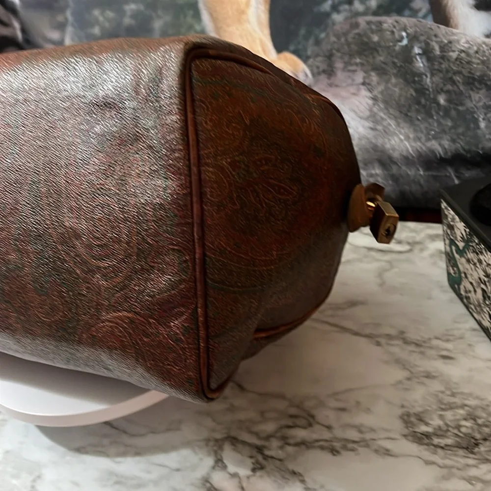 ETRO SPEEDY TRAVEL BAG IN GUC WITH LOCK AND KEY - Picture 8 of 17